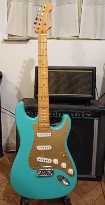 Fender Squier 40th Anniversary Stratocaster Vintage Edition