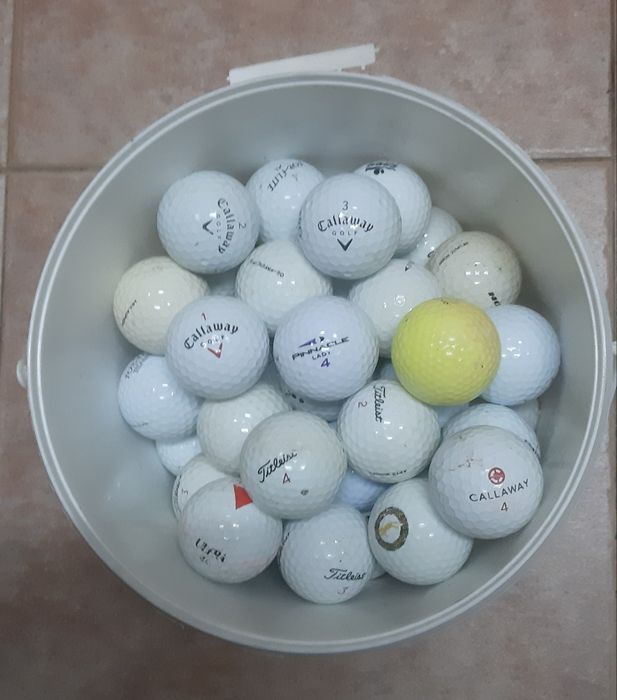 Bolas de Golf com pouco uso