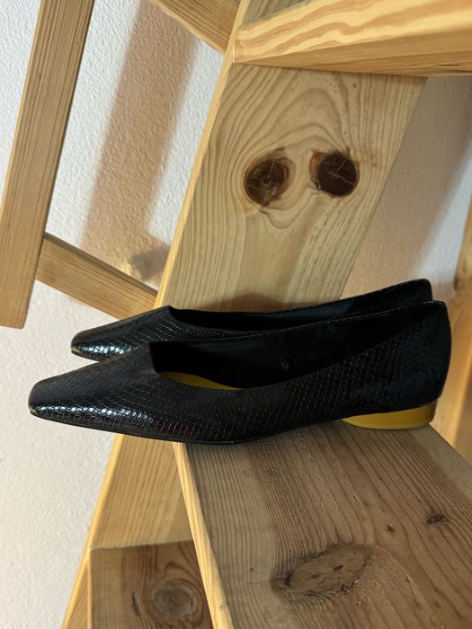 Sabrinas pretas Zara