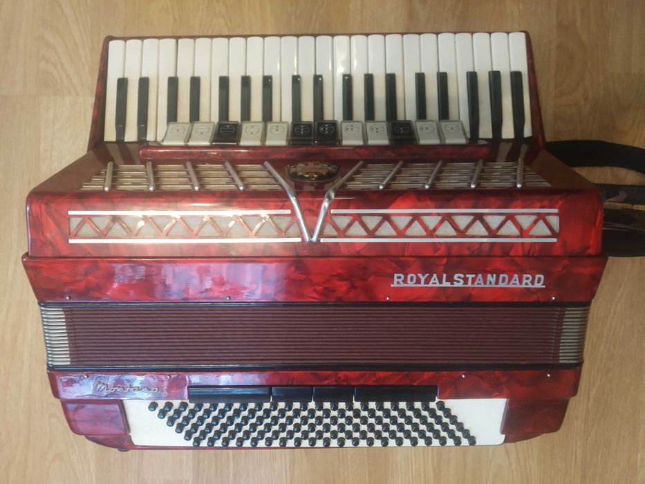 Акардеон "Royal Standart"