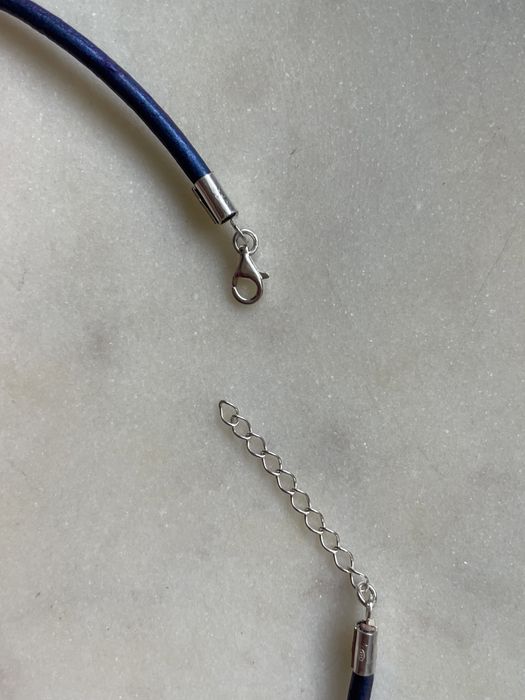 Naszyjnik choker obroża z kulką bursztynową