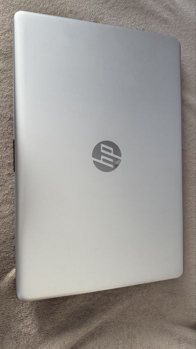 Laptop HP 250 G6 - i5, 8gb, ssd 512