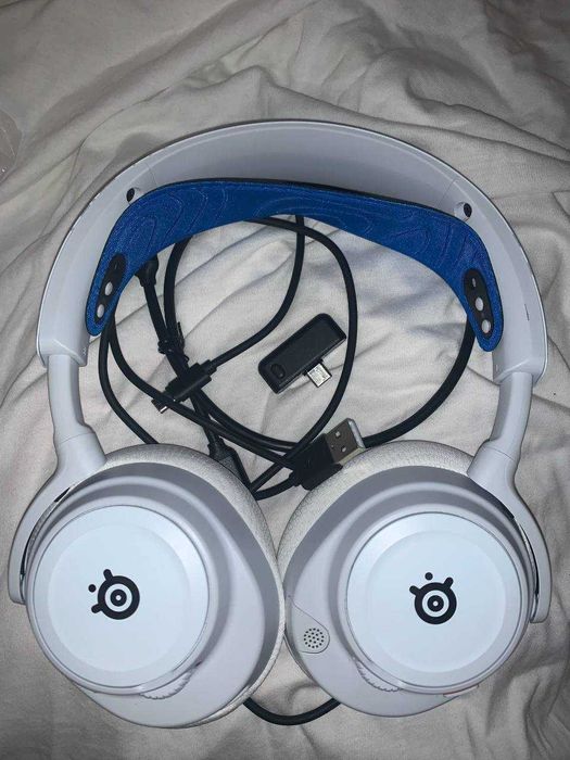 Steelseries Arctis Nova 7P White Playstation 5