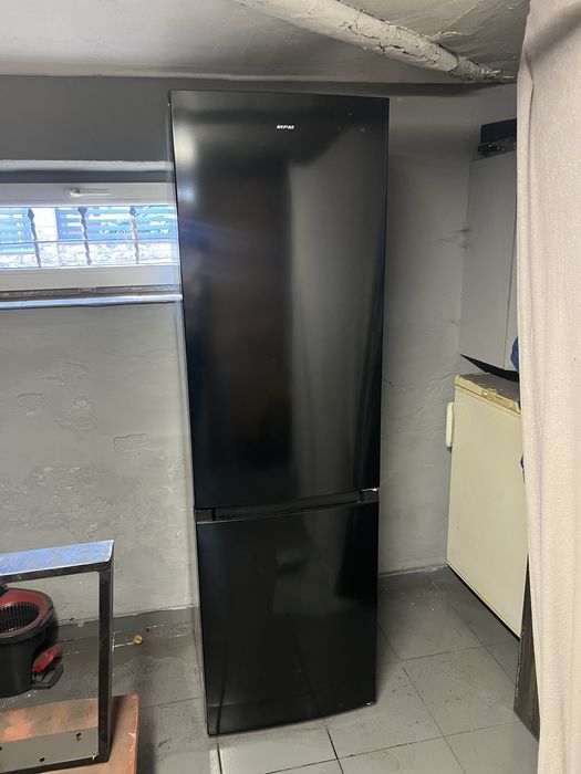 Lodówka Czarna MPM 180Cm No Frost