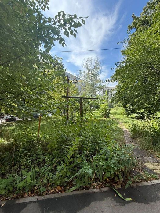 3-к, Вартових Неба вул., 48, Павлове Поле