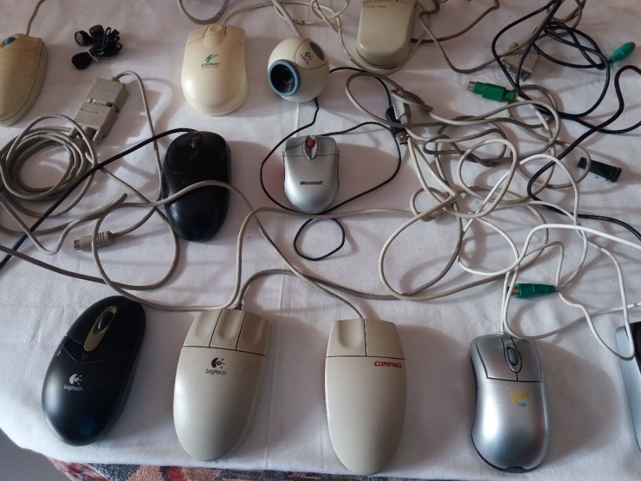 Teclados e ratos442462908187955202