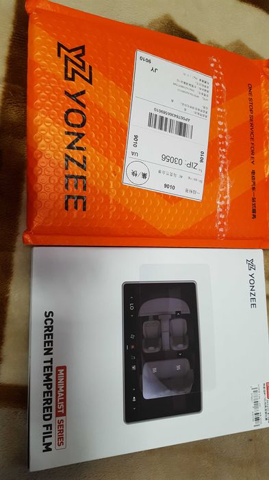 Захисне скло на Tesla 3, Y,  2025