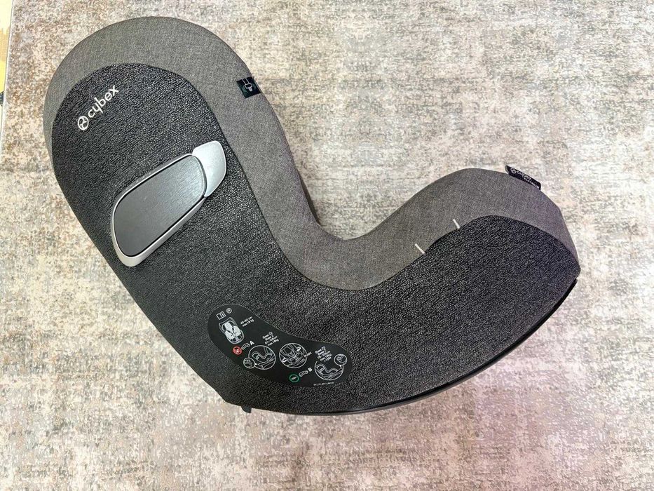 Cadeira Auto Cybex Sirona Z2 Cinzenta