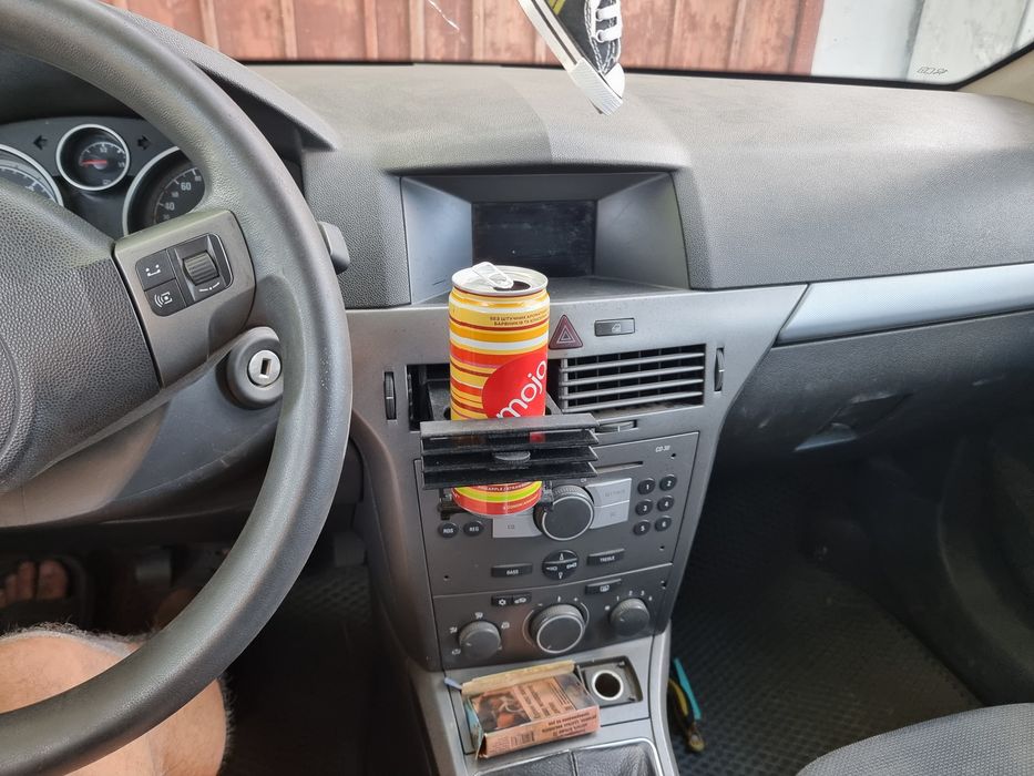 Підстаканник Opel Astra H tuning