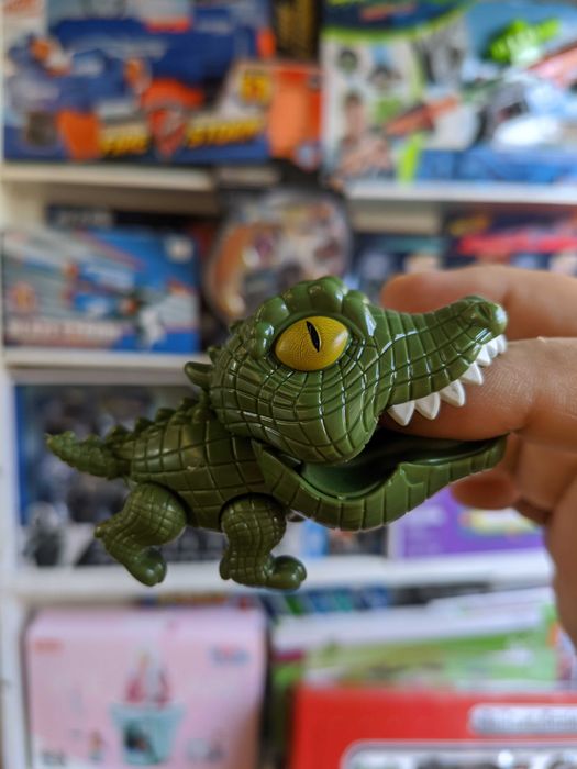 Finger Dinosaur динозаврики кусунчики акула,крокодил,лев,динозавр