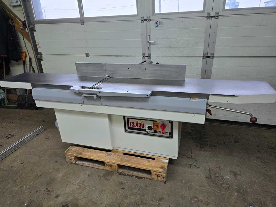 Wyrowniarka SAC FS 430