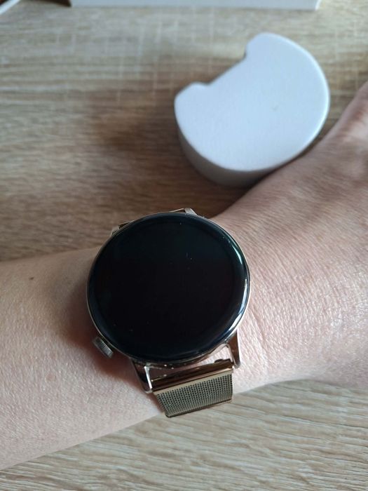 Huawei watch gt3 elegant