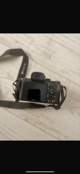 Sony Alpha A7 II + Sony FE 50mm f/1.8