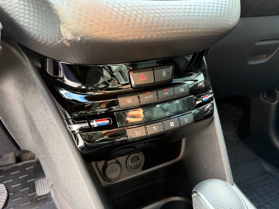 Продам Peugeot 2008 Automat 2019