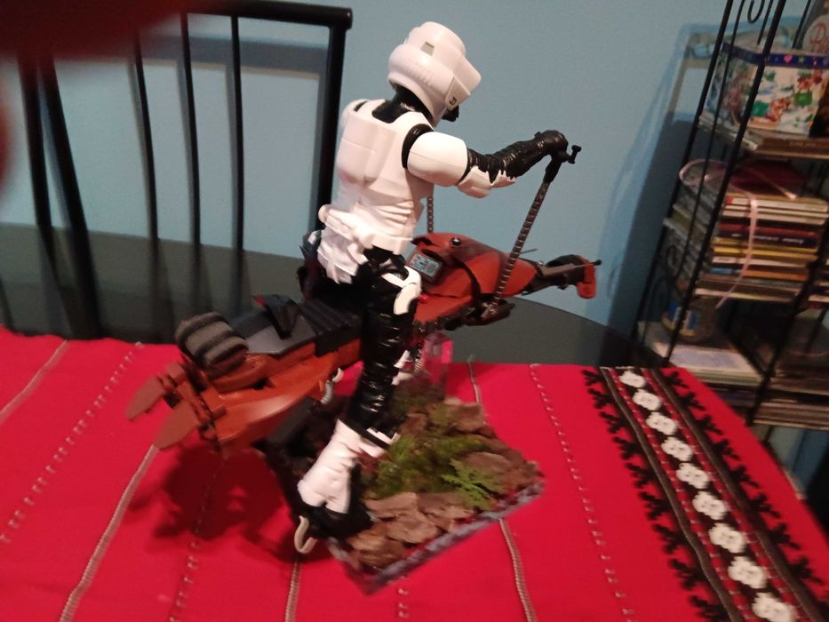 Star Wars:Speederbike com Scout Trooper