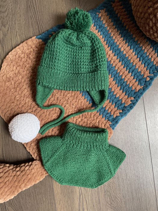 в'язаний набір зимовий утеплений шапка хомут снуд манішка зелений ручн