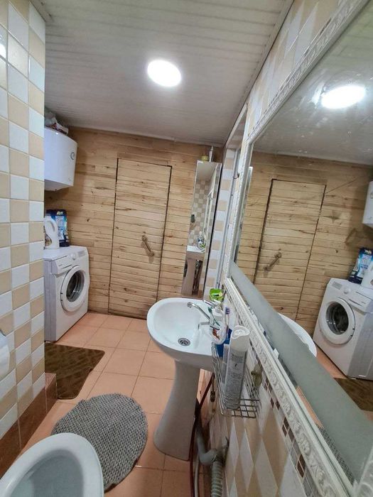 Продаж будинку в с. Бобриця