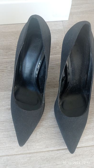 Sapatos de salto alto n 38 Bershka preto