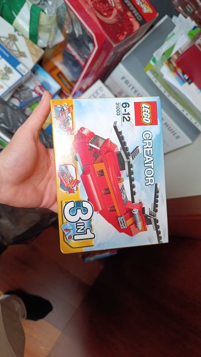 LEGO Creator 3-em-1 (31003) - Red Adventures | NOVO E SELADO