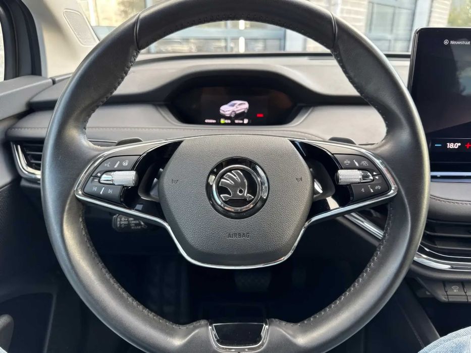 Skoda Enyaq      2022