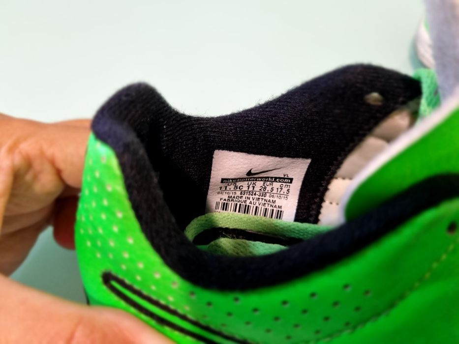 Sapatilhas piso sintético Nike Tiempo