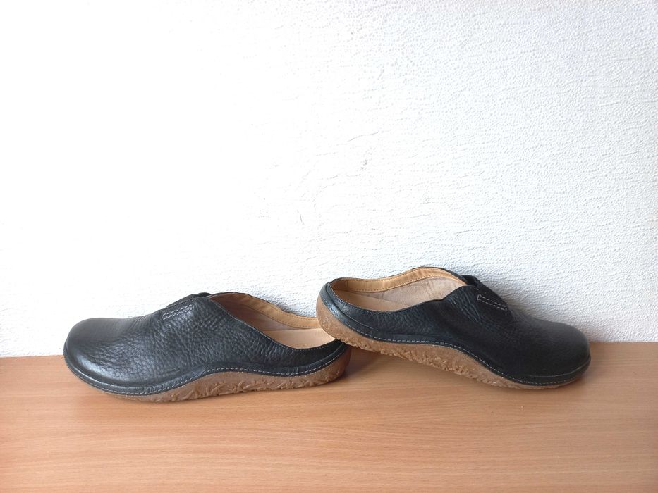 Класні шкіряні клоги туфлі Clarks 39 р.