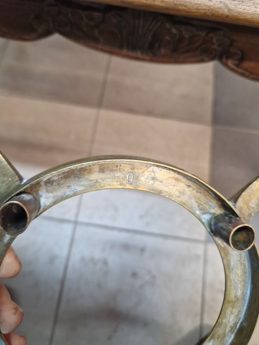 Zabytkowa waga szalkowa – marmur, mosiądz – Genewa – ok. 1883 r.