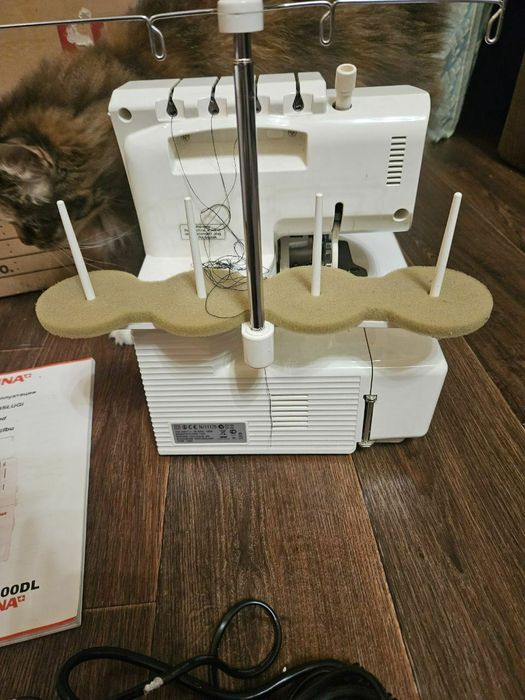 Продам оверлок Bernina 700D
