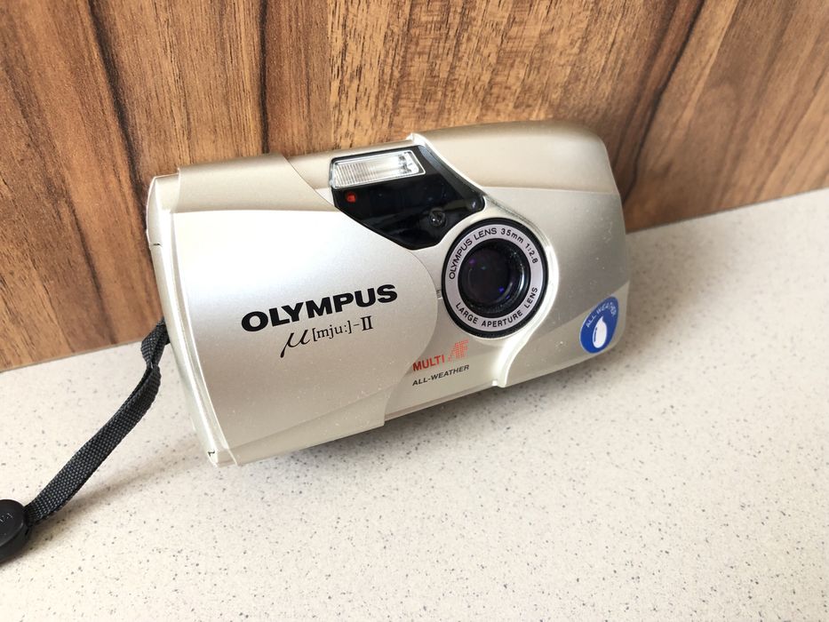 Плёночный фотоаппара Olympus Mju II