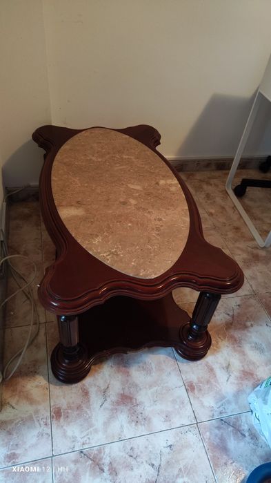 Mesa de apoio de sala