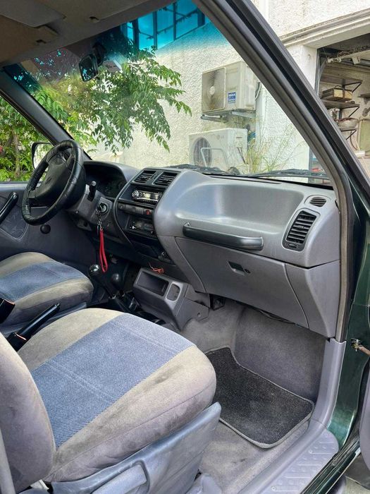 Nissan Terrano impecável