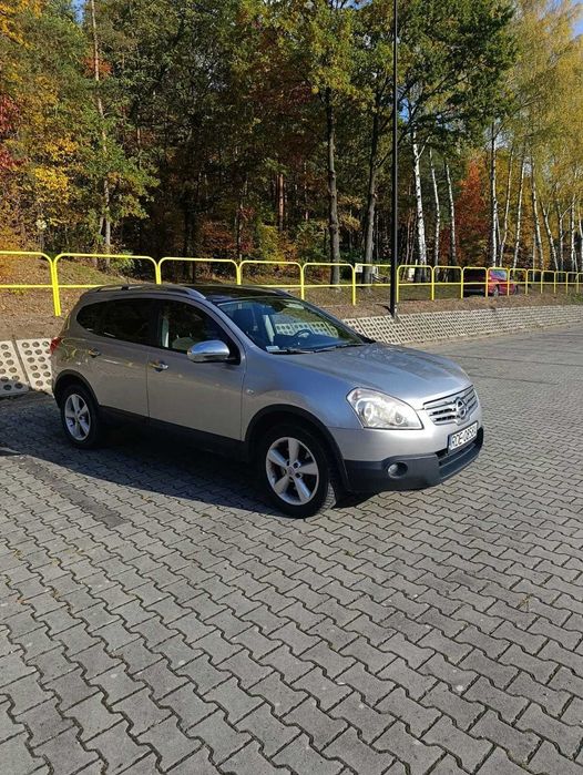 Nissan Qashqai+2