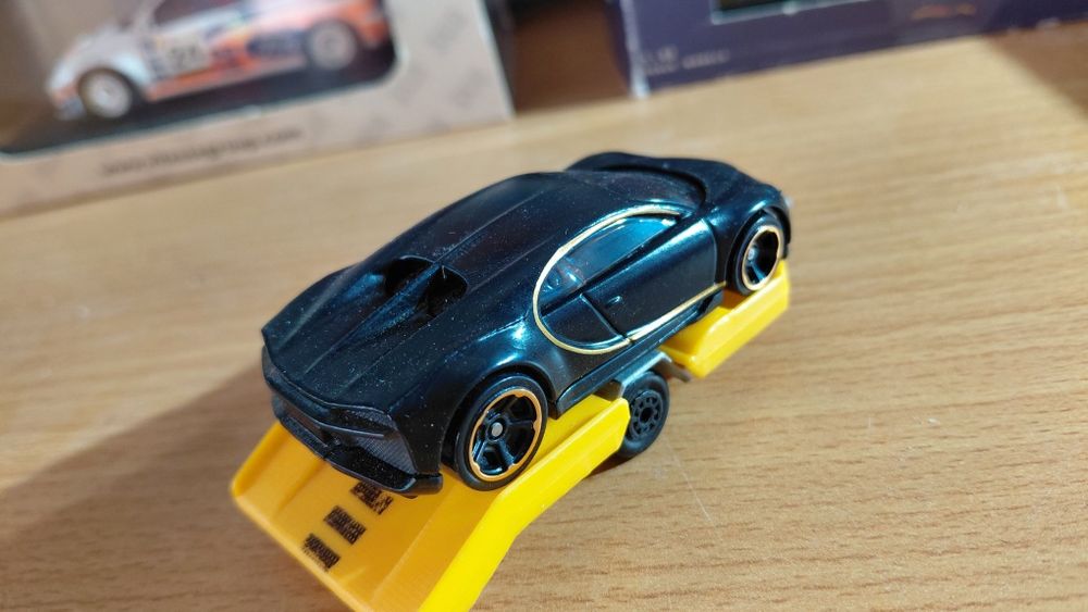 Miniatura na escala 1.64