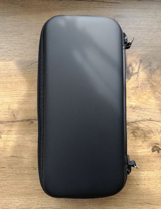Etui+akcesoria nitendo switch.