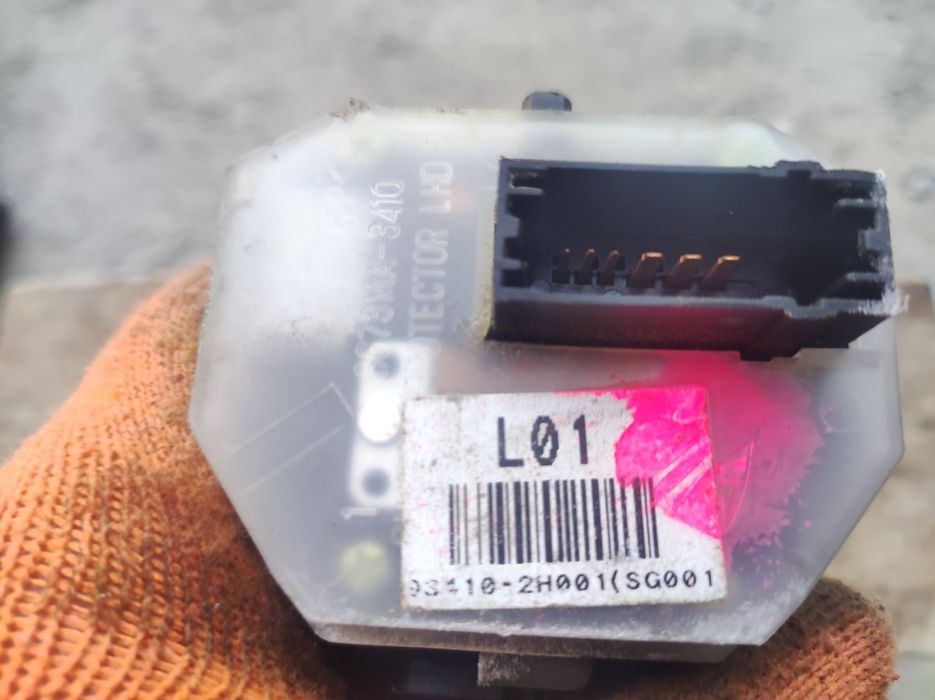 Переключатель подрулевой света Hyundai Elantra 2006-2011г. Оригинал.