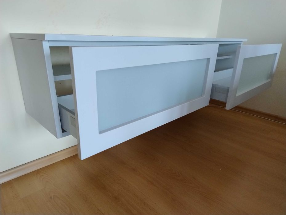 Szafka RTV podwieszana szara lakierowana