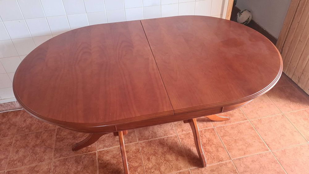 Vendo Mesa de jantar