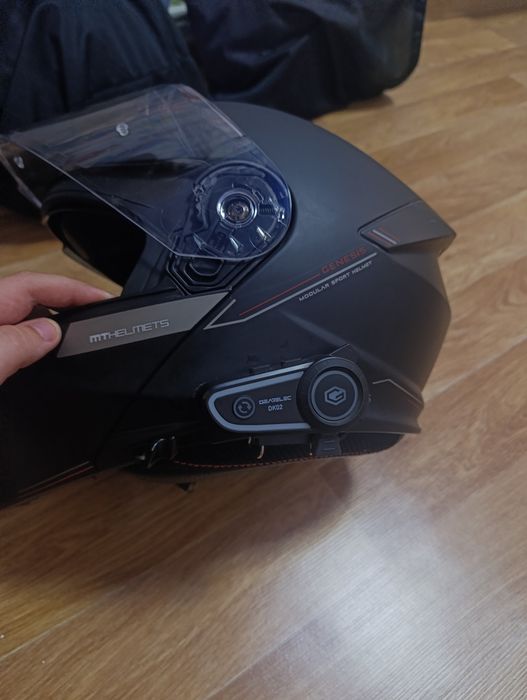 Продам шлем MT HELMETS genesis modular sport.