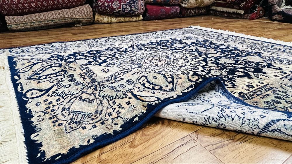 Piękny jedwabny dywan w stylu perskim 125 × 185 cm ponadczasowa elegencja