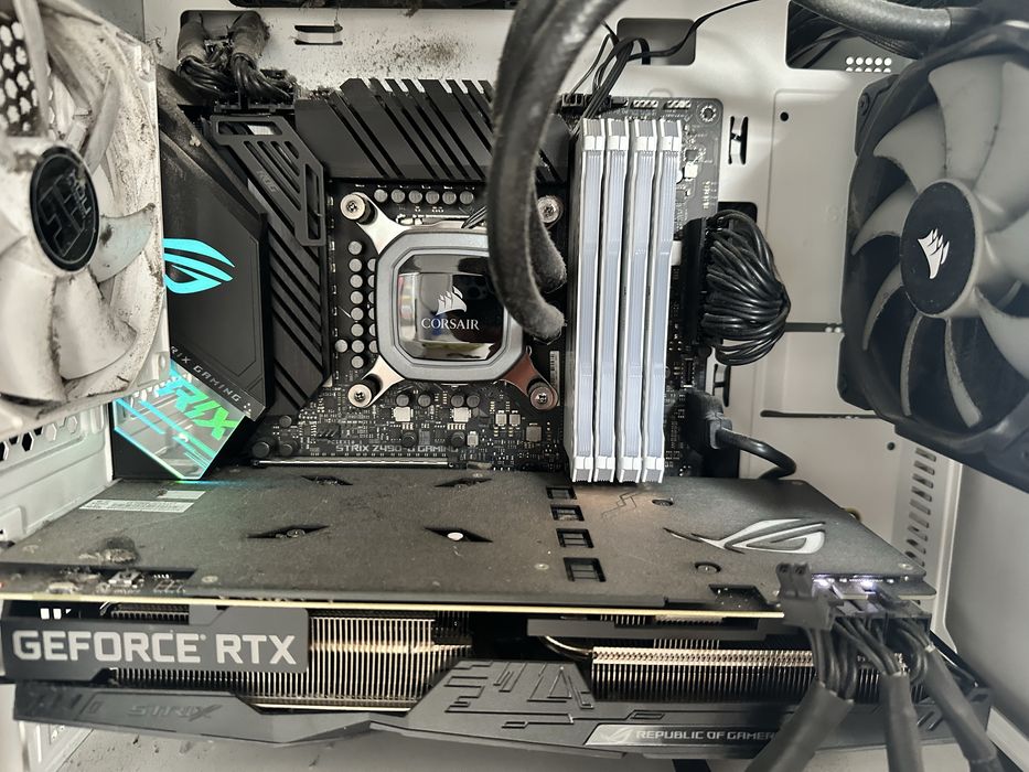 PC Torre i7-10700 -  ROG Strix GeForce RTX 2060 Super EVO OC Edition