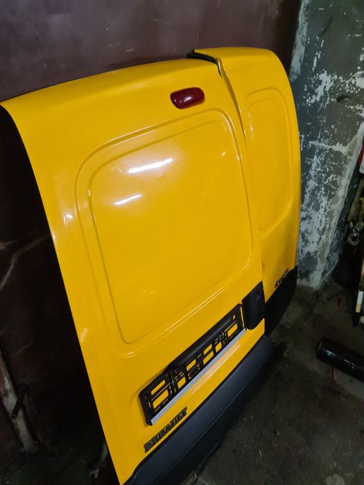 Renault kangoo drzwi tył