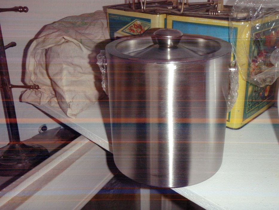 Wiaderko na lód, grube ścianki, uchwyt, pokrywka nowe