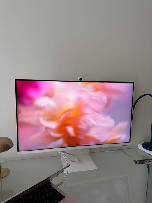 Monitor SAMSUNG Smart Monitor M80D LS32DM80 (32" - 60 Hz - 4K UHD - Branco)