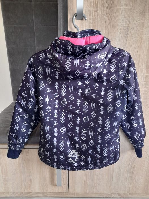 Kurtka zimowa 122/128