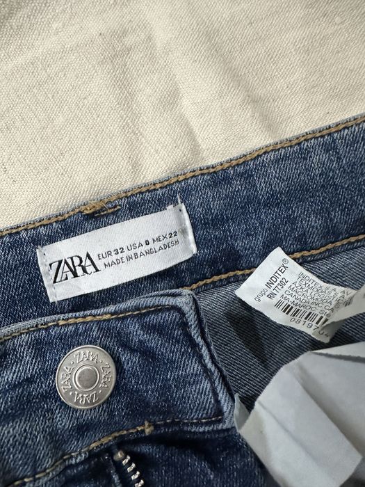 Жіночі джинси zara flared