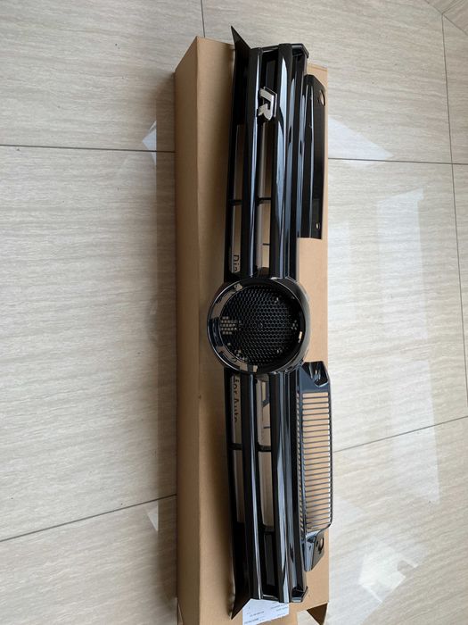 Решітка радіатора решетка решотка Golf VI гольф 6 решітка бампера