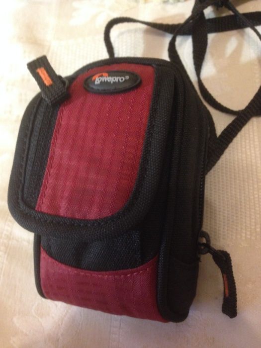 Чехол Lowepro для цифровика новый. Отправка по Новой Почте