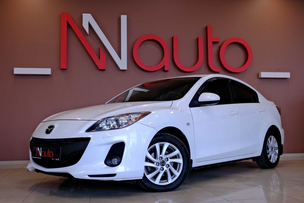Mazda 3 2012 біла