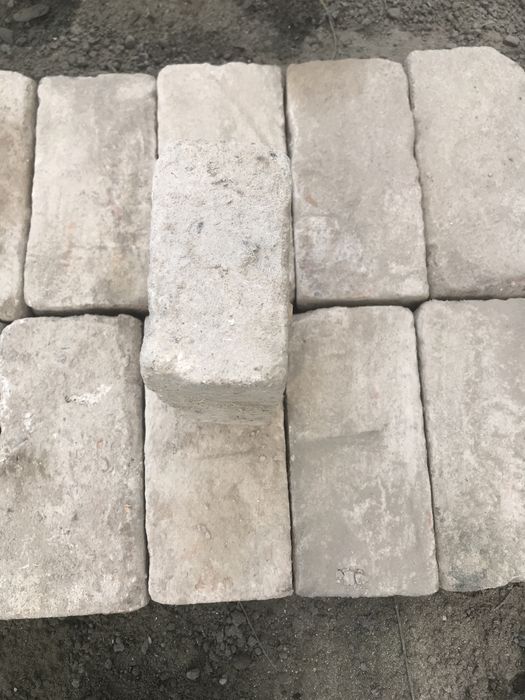 Цегла шамотка