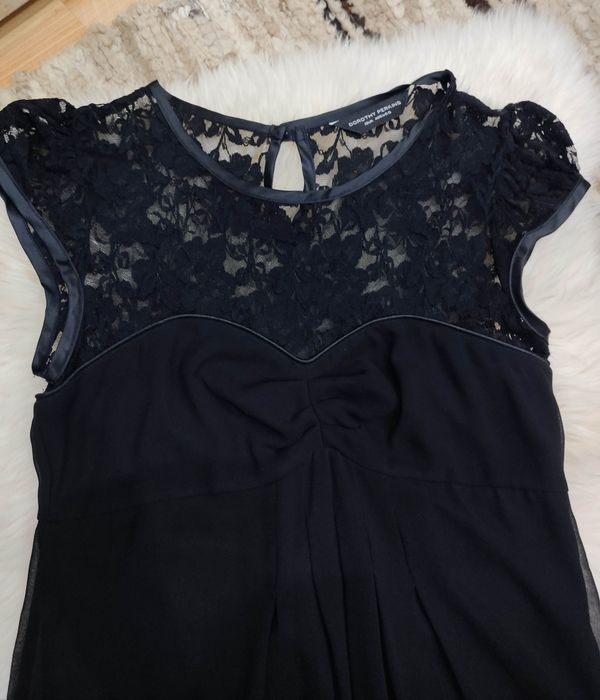 Czarna sukienka rozm M/L Dorothy Perkins